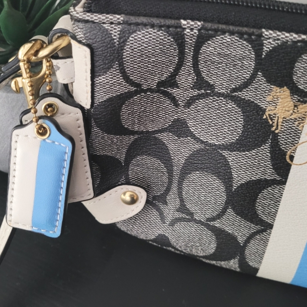 Coach Black and Blue Signature Wristlet - Picture 4 of 8